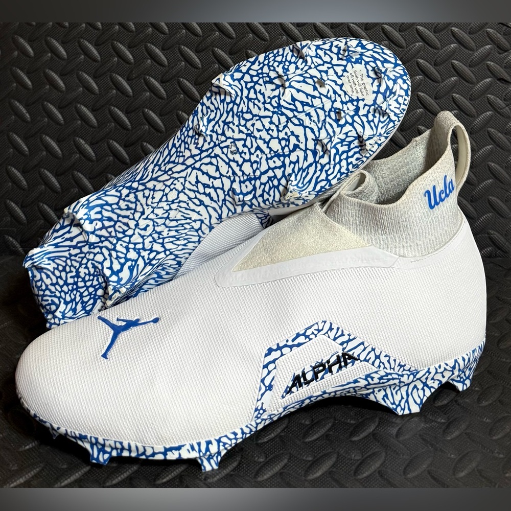 Mens Jordan Football‎ Cleats UCLA Player Size 18